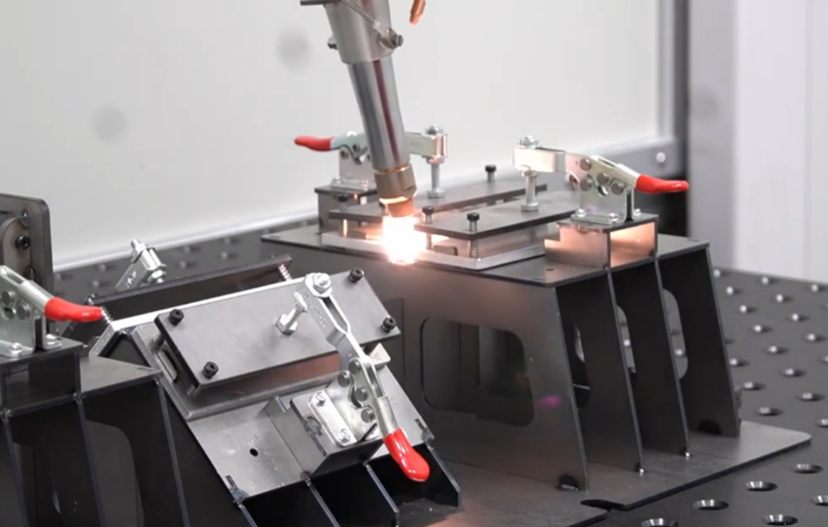 Screenshot 2024-07-31 at 15-01-37 AMADA FLW M1 #3 – YouTube AMADA's FLW ENSIS e M1+ fiber laser welder in action