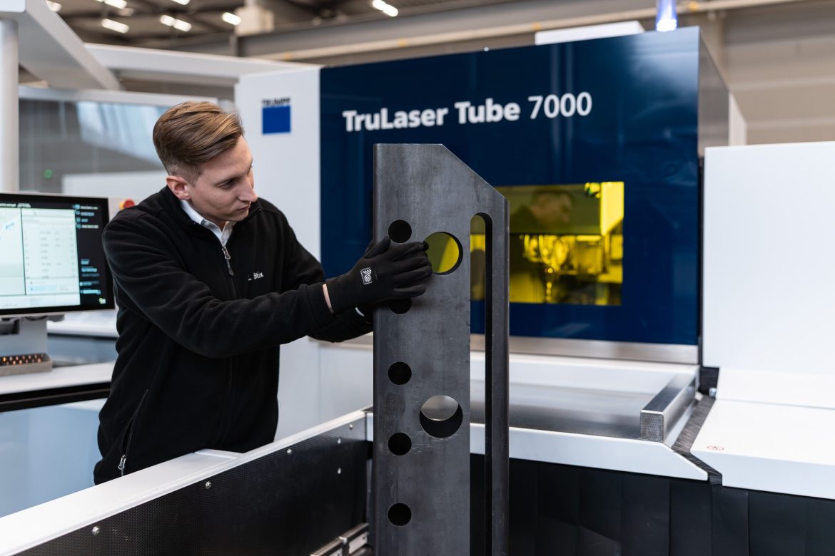 Picture of the new TRUMPF TruLaser Tube 7000